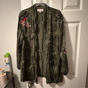 Adorable camo jacket!!